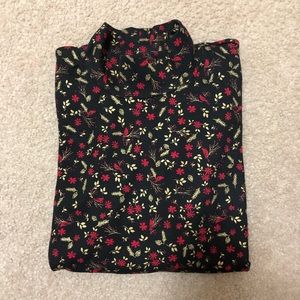 Long-sleeve mock turtleneck with red cardinals